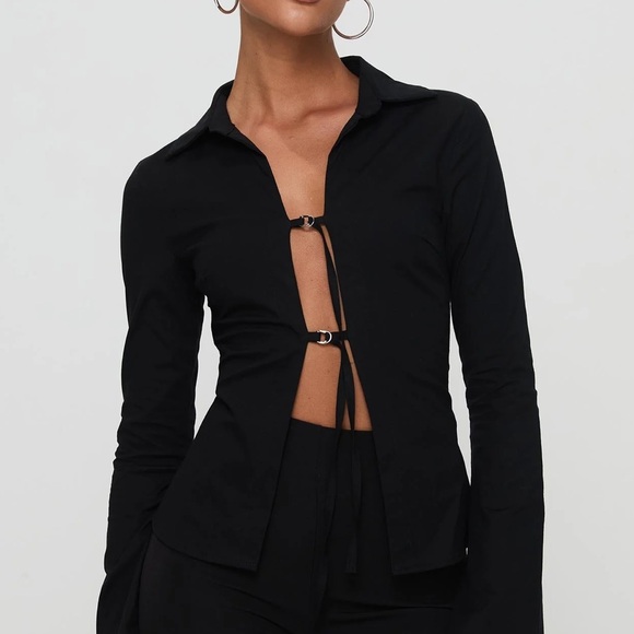 Princess Polly Black Long Sleeve Top - Picture 2 of 3